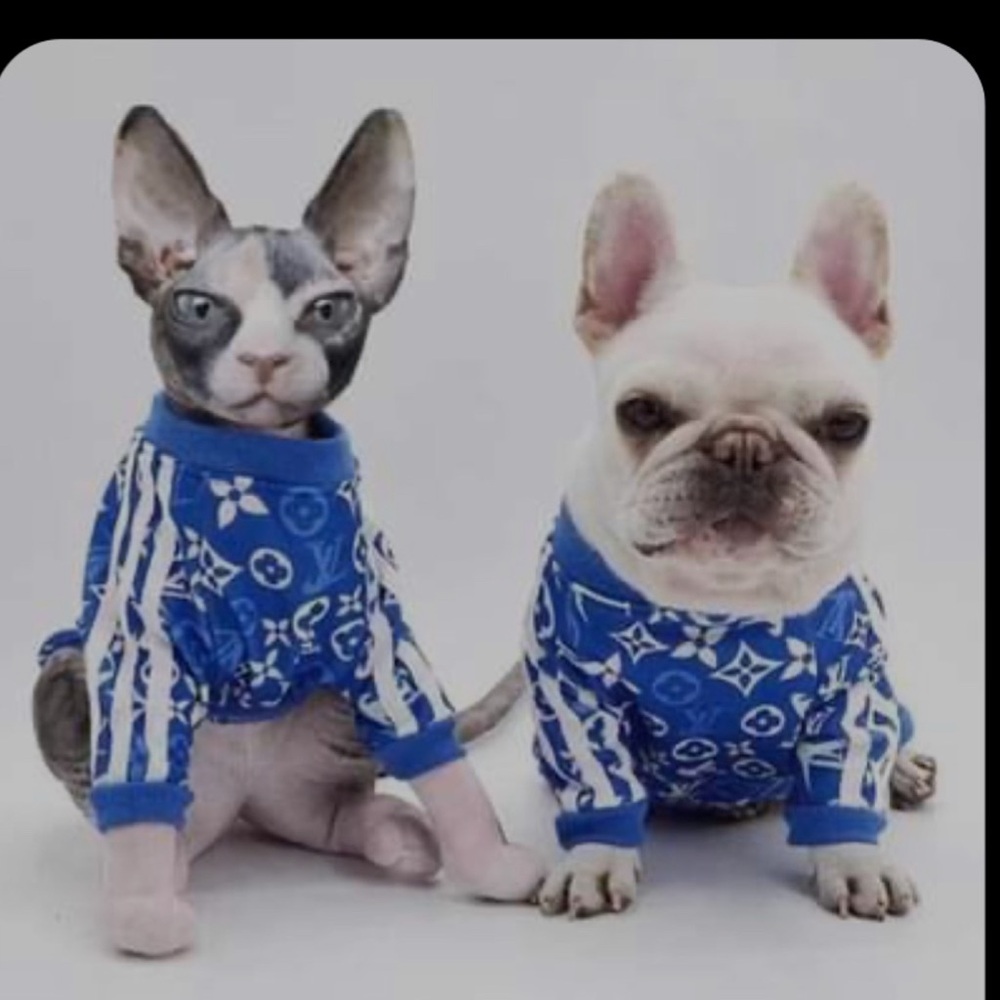 Boutique Designer sporty pet dog shirt sz L